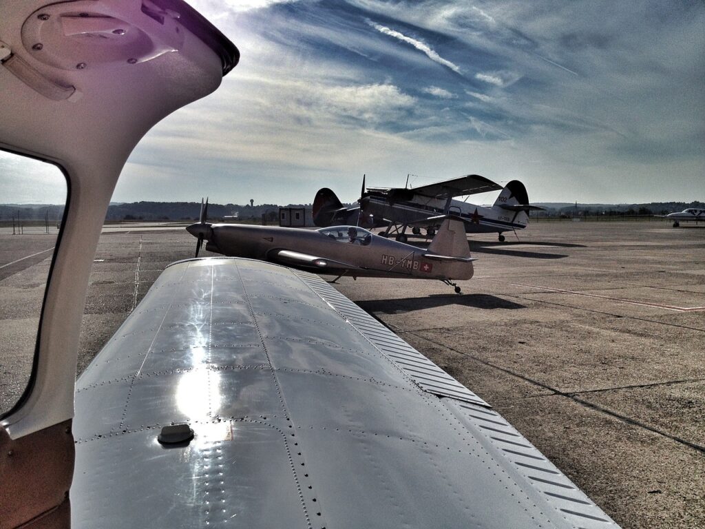 Aircraft on apron RV